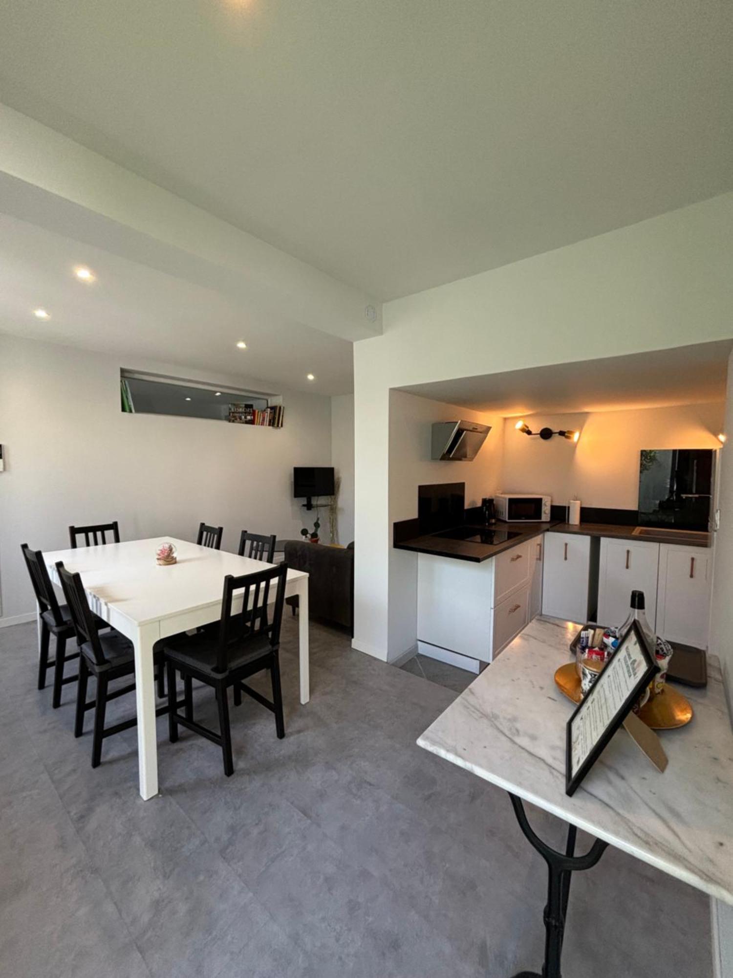 Chez Oma I 1 Appartement Independant Opi I 3 Chambres Privatives Avec Salle D Eau Et Salon Commun Cuisine Commune Wc Commun Patio Commun Avignon Exteriör bild